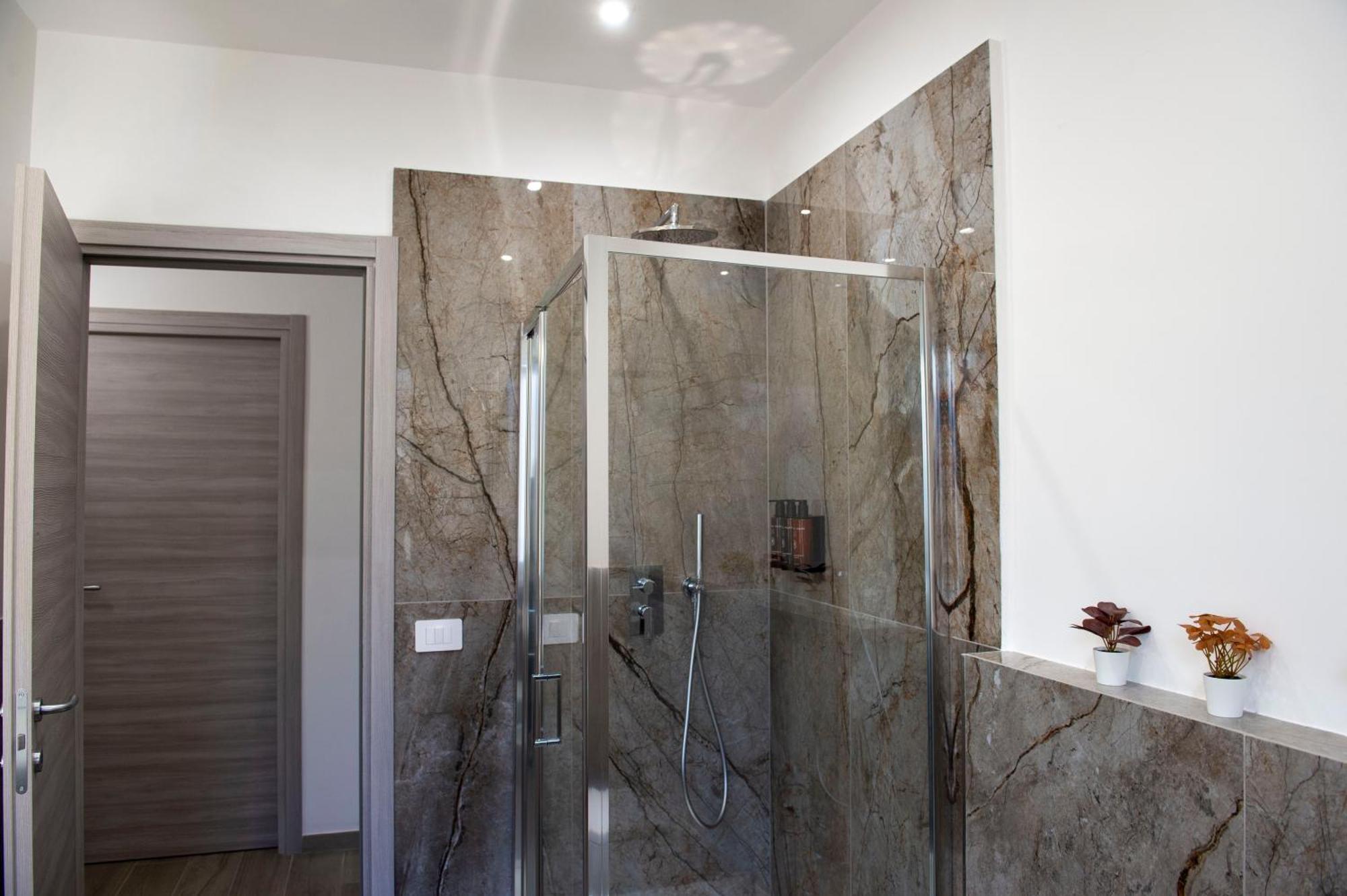 Lev Apartment โรม ภายนอก รูปภาพ